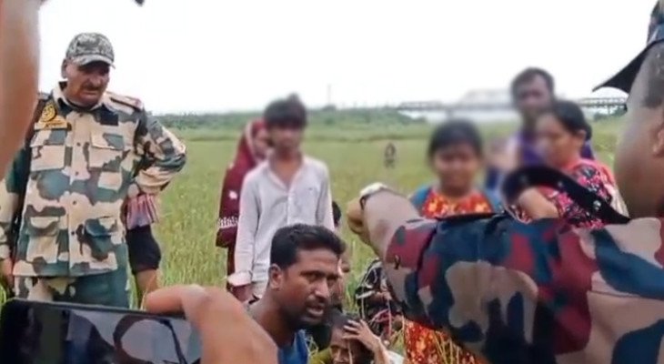 নওগাঁ সীমান্তে ১৭ জনকে বাংলাদেশে প্রবেশের চেষ্টা, বিজিবির বাধা